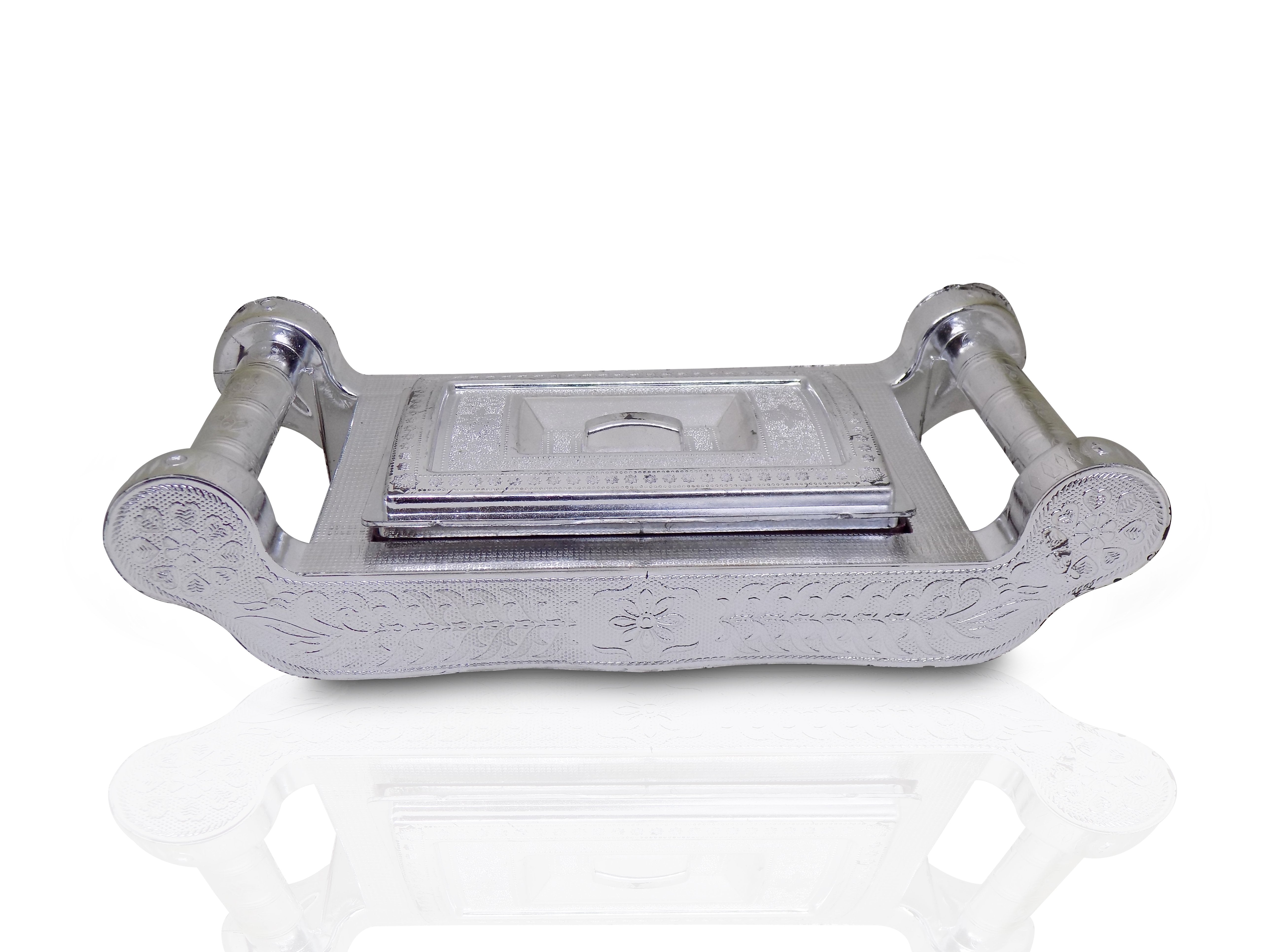 2091 Multipurpose 4 Section Royal Design Silver Storagegift Box 2091 Multipurpose 4 Section Royal Design Silver Storagegift Box